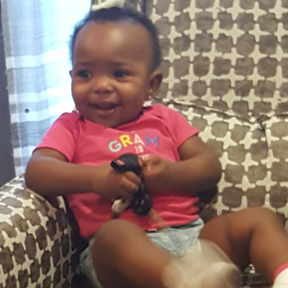 Meet your Posher, Sharon